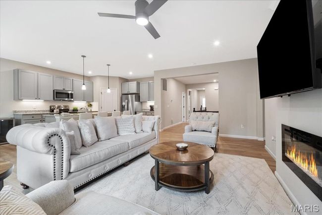 719 Myatt Dr, House other with 3 bedrooms, 2 bathrooms and 2 parking in Wentzville MO | Image 17