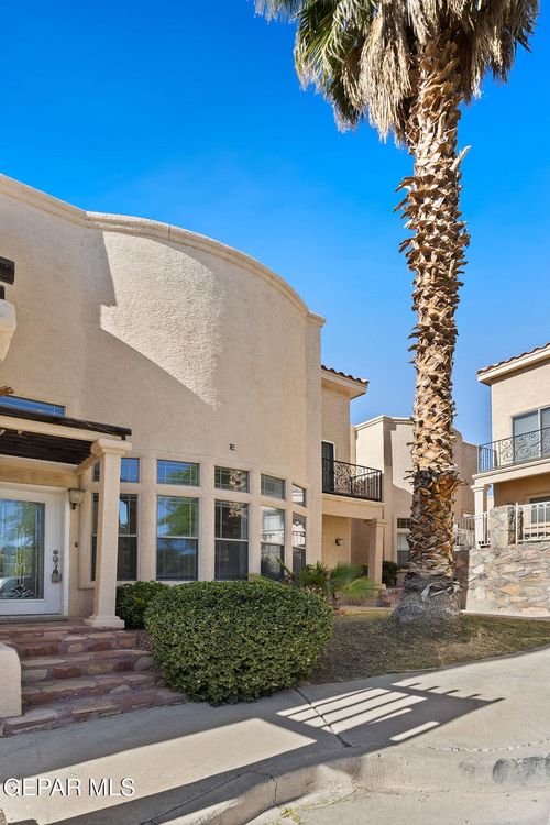 e-5939 Bandolero Dr, El Paso, TX, 79912-6658 | Card Image