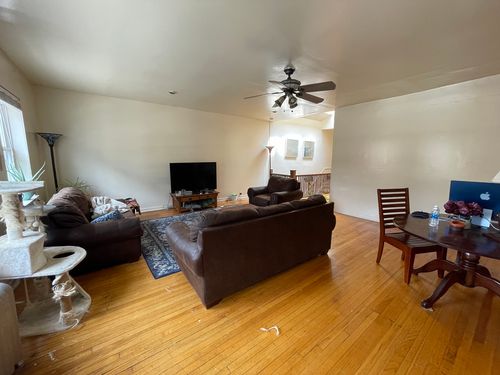 apt-3r-3229 N Clark St, Chicago, IL, 60657-1600 | Card Image