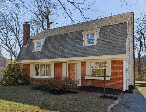 2 North St, Merrimac, MA, 01860-2307 | Card Image