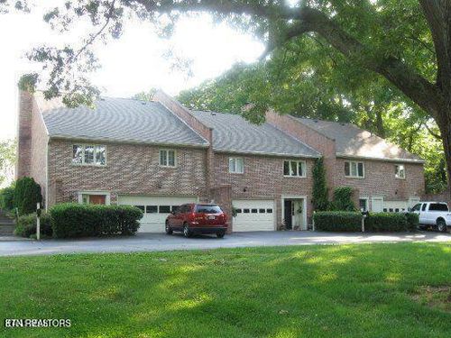 505 Selkirk Dr, Maryville, TN, 37803-6749 | Card Image