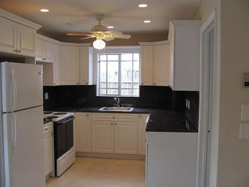 3841 Ne 13th Terrace, Pompano Beach, FL, 33064 | Card Image
