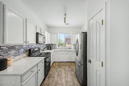 34944 N 30th Ave, Phoenix, AZ, 85086-3237 | Card Image