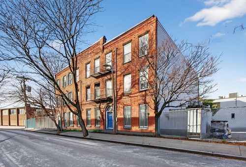 5 Chesterton St, Boston, MA, 02119-2929 | Card Image