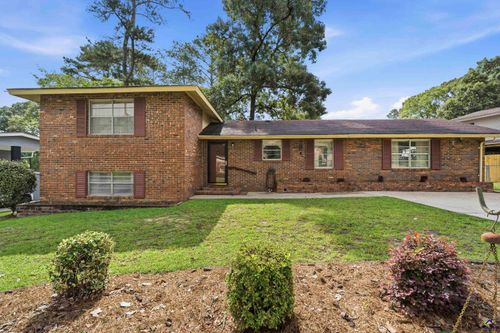 108 Shelia Dr, Warner Robins, GA, 31088-5418 | Card Image