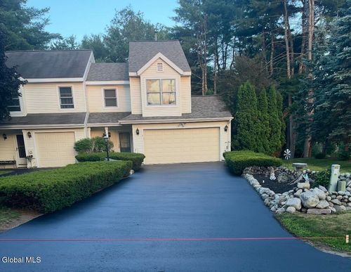 20 Tiffany Dr, Queensbury, NY, 12804-2162 | Card Image
