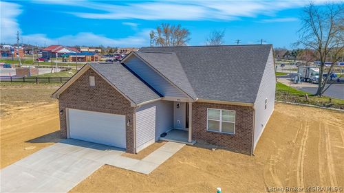 8014 Schrieber Rd, Floyds Knobs, IN, 47119-9402 | Card Image