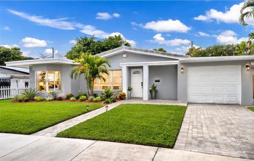1881-1881 Nw 5th Ter, Pompano Beach, FL, 33060-5105 | Card Image