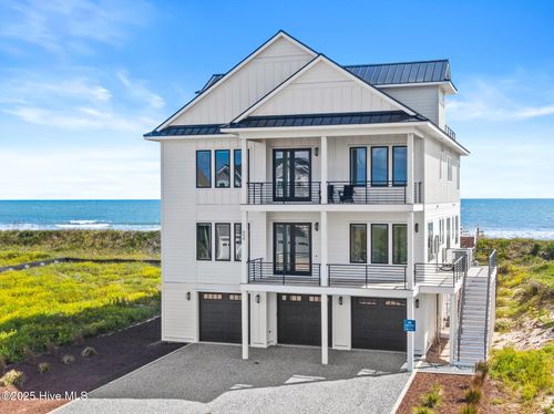 604 New River Inlet Rd, N Topsail Beach, NC, 28460-9240 | Card Image