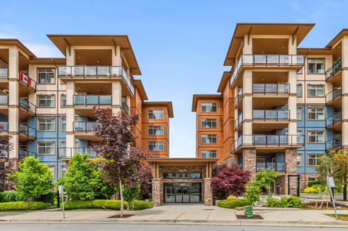 322-20673 78 Ave, Langley, BC, V2Y3K1 | Card Image