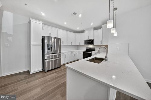 9990A Justify Run, LAUREL, MD, 20723-2144 | Card Image