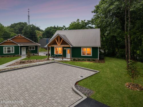 1010-101 Pinyon Cir, Pigeon Forge, TN, 37863 | Card Image