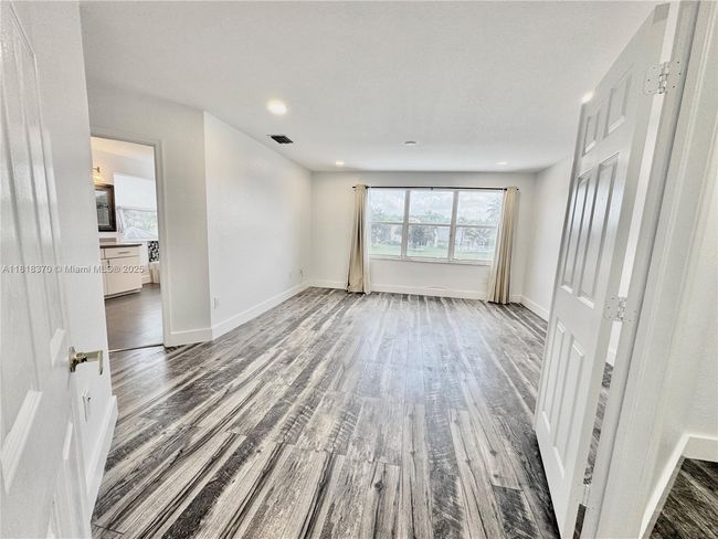 16515 Ruby Lk, House other with 4 bedrooms, 3 bathrooms and null parking in Weston FL | Image 26