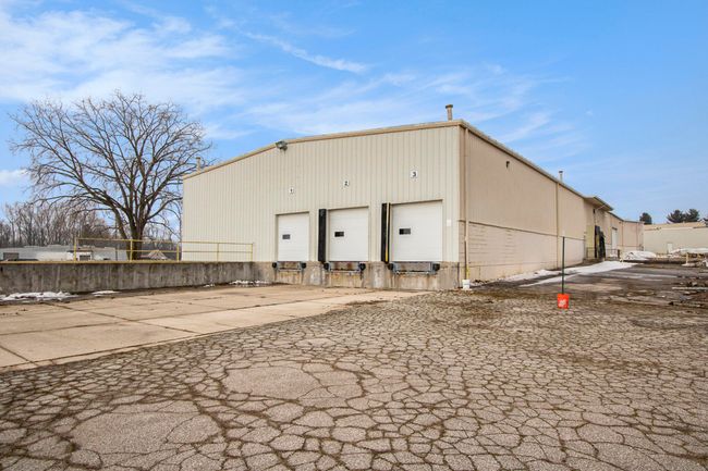 7200 Old Pipestone Rd, Home with 0 bedrooms, 2 bathrooms and null parking in Eau Claire MI | Image 5