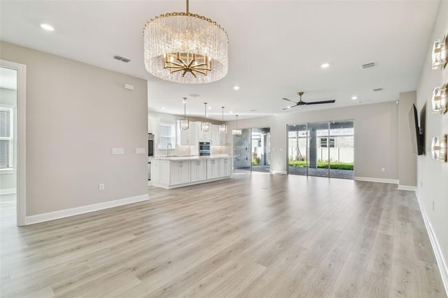 29647 Cassino Ct, House other with 3 bedrooms, 3 bathrooms and null parking in WESLEY CHAPEL FL | Image 8