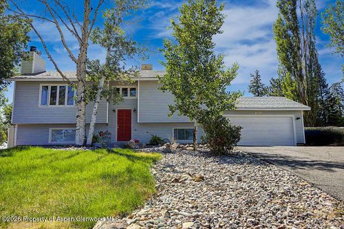 409 High Meadow Ct, Hayden, CO, 81639-5084 | Card Image