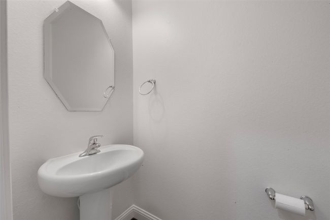 20123 Cascading Falls Blvd, House other with 4 bedrooms, 3 bathrooms and 3 parking in Cypress TX | Image 34