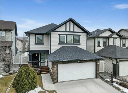 23 Kingston View Se, Airdrie, AB, T4A0K4 | Card Image