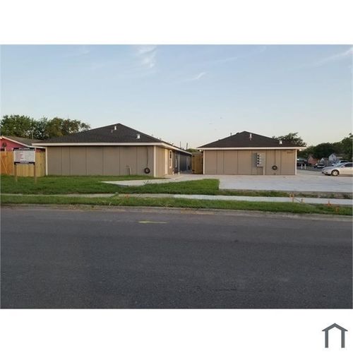 2937 Ruth St, Corpus Christi, TX, 78405-2256 | Card Image