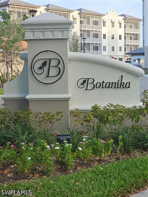 a-301-26589 Rosewood Pointe Dr, BONITA SPRINGS, FL, 34135-7590 | Card Image