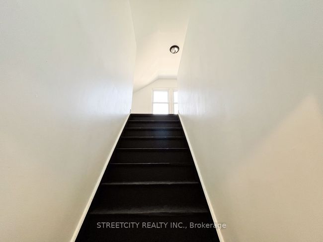 116 Sterling St, House other with 3 bedrooms, 1 bathrooms and 2 parking in London ON | Image 17