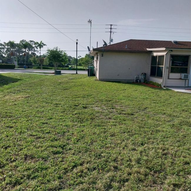 2482 Se Floresta Dr, House other with 2 bedrooms, 1 bathrooms and null parking in Port St. Lucie FL | Image 24