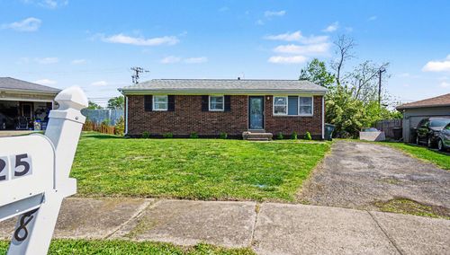 825 Wheatcroft Ct, Lexington, KY, 40505-1641 | Card Image