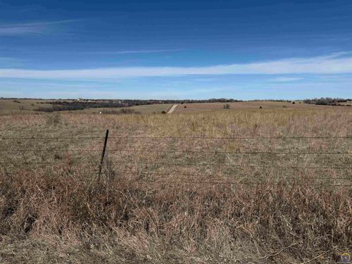 Parcel 16 Nw 86th St, Topeka, KS, 66618 | Card Image