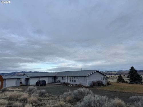 26248 W Bench Rd, JohnDay, OR, 97845 | Card Image