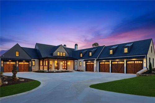 8510 Blue Heron Dr, Gainesville, GA, 30506-5851 | Card Image