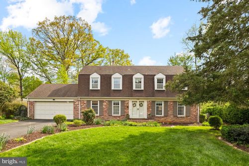 9008 Nomini Ln, ALEXANDRIA, VA, 22309-2811 | Card Image