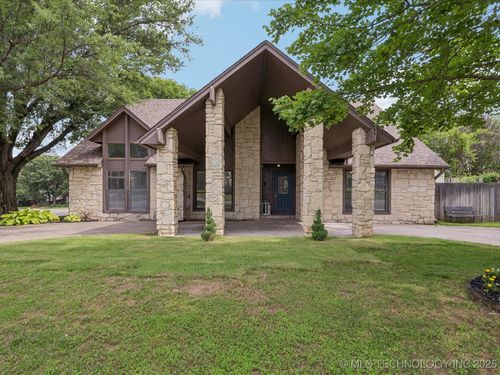 5607 76th St, Tulsa, OK, 74136-8416 | Card Image