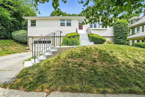 28 Kenwood Ave, Worcester, MA, 01605-1322 | Card Image