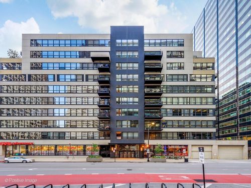 apt-310-130 Canal St, Chicago, IL, 60606-3903 | Card Image