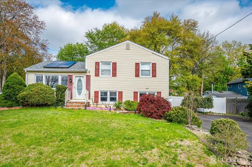 3229 Clark Ln, South Plainfield, NJ, 07080-5210 | Card Image