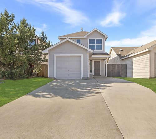 10724 Wild Oak Dr, Fort Worth, TX, 76140-5438 | Card Image