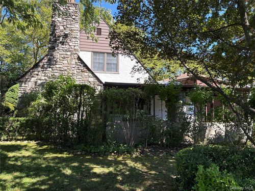 53 Browvale Ln, Little Neck, NY, 11362-1714 | Card Image
