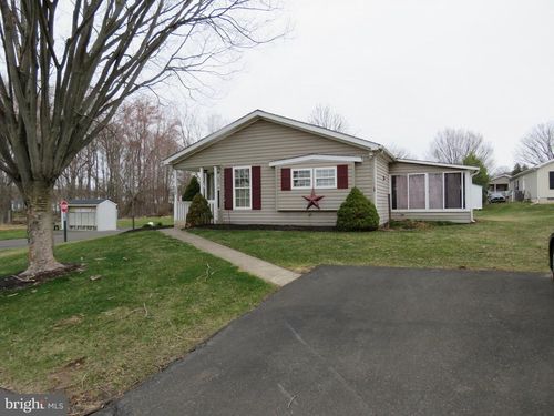 143 Raven Ct, NEW HOPE, PA, 18938-1549 | Card Image