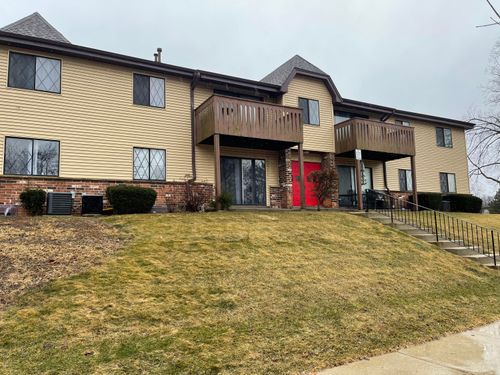 6051 W Port Ave, Milwaukee, WI, 53223-4123 | Card Image