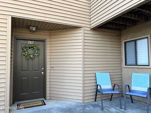 112 Olympia Dr, Alcoa, TN, 37701-2673 | Card Image