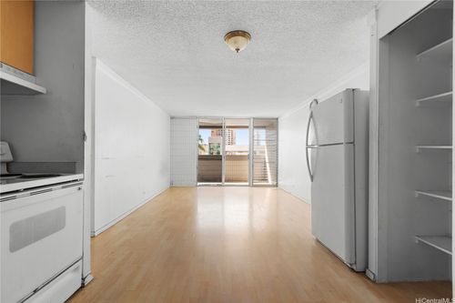 apt-602-1099 Ala Napunani St, Honolulu, HI, 96818-1735 | Card Image