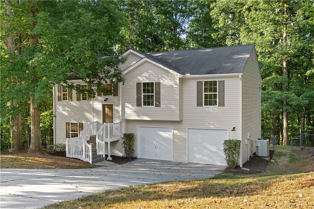 Kirkland Dr, Statham, GA 30666