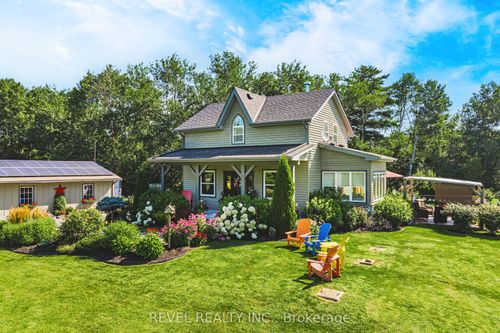 8305 Canyon Rd, Campbellville, ON, L0P1B0 | Card Image