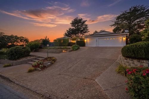 9345 Holly Oak Way, Salinas, CA, 93907 | Card Image