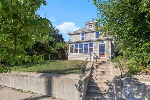 389 Fairview Ave N, Saint Paul, MN, 55104-3539 | Card Image