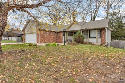 3973 Sw Canterbury Town Rd, House other with 4 bedrooms, 3 bathrooms and null parking in Topeka KS | Image 3