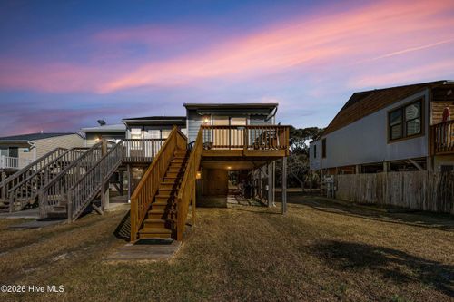 230 Sand Piper Dr, N Topsail Beach, NC, 28460-9536 | Card Image