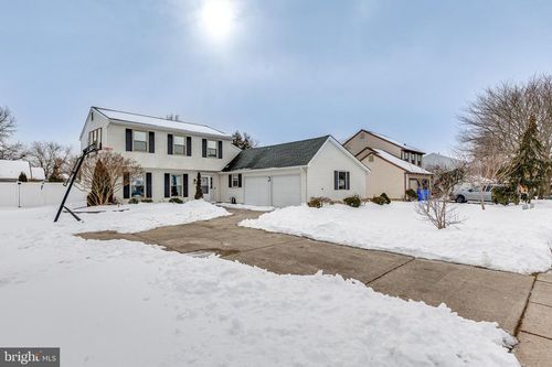 45 Stratford Ln, MOUNT LAUREL, NJ, 08054-1920 | Card Image