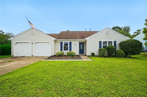 2001 Westham Woods Ct, Virginia Beach, VA, 23454-6342 | Card Image