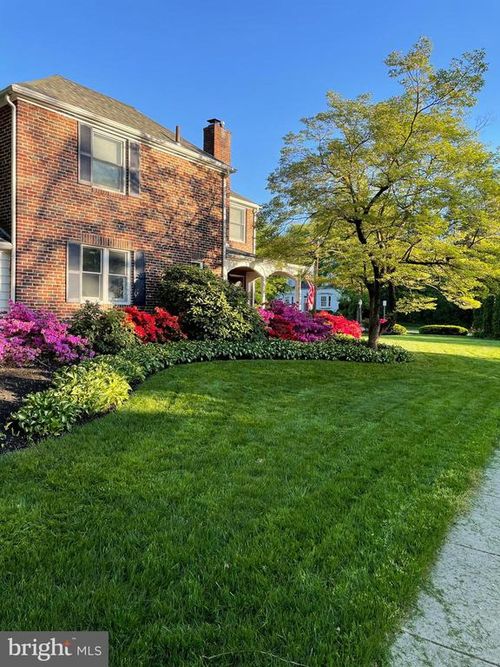 239 Hopkins Rd, HADDONFIELD, NJ, 08033-2703 | Card Image